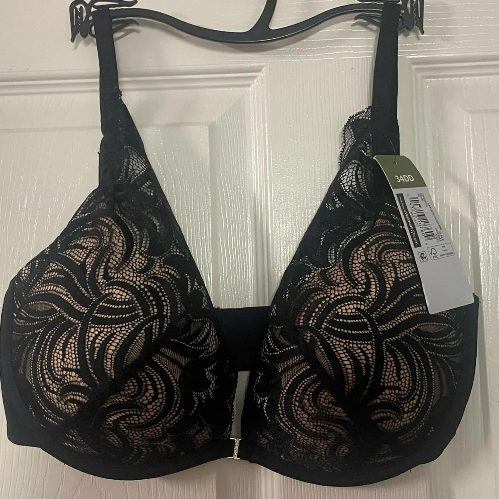 Adore Me Lace Push-Up bra! NWT!‎ Size 34DD!